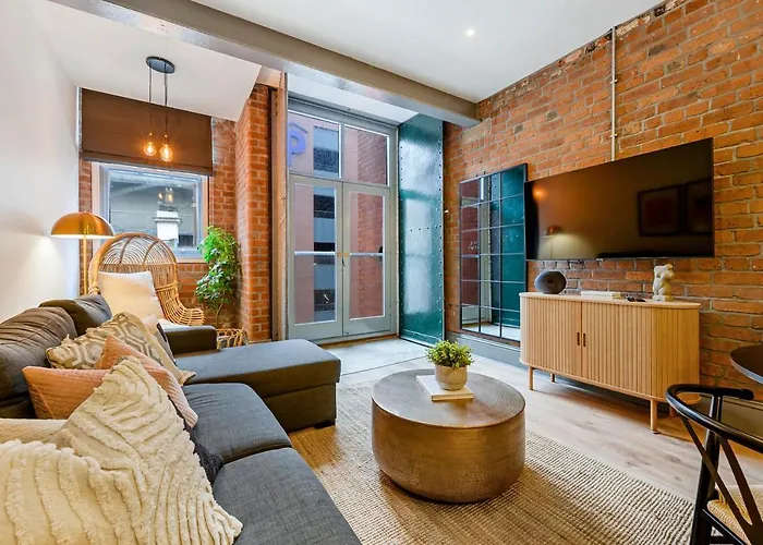 Host & Stay - Bands Warehouse Apt